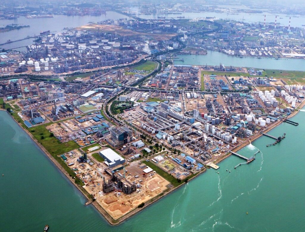 Why Singapore is building data centers on Jurong Island