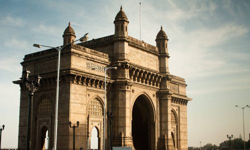 1280px-Gateway_of_India_in_Mumbai via Wikimedia Commons