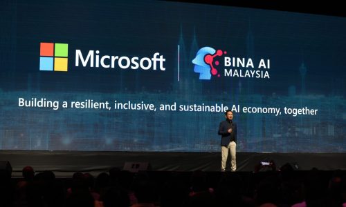 Microsoft Malaysia’s Managing Director Laurence Si introduces BINA AI Malaysia, a new initiative by Microsoft to help drive the next phase of Malaysia’s AI transformation. Photo courtesy of Microsoft
