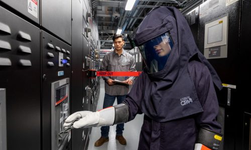 Operations inside a STACK data center. Source: STACK Infrastructure