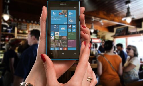 nokia-623939_1920