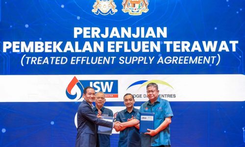 At the signing ceremony of the Treated Effluent Supply Agreement